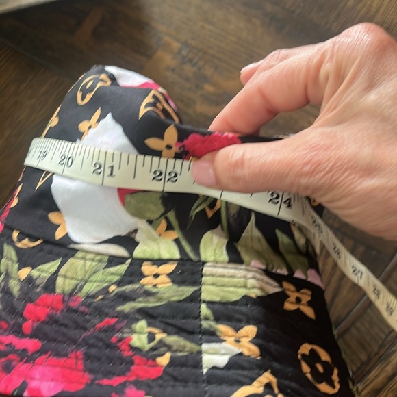 🩷🎉NWT 🎉🩷 FAUX LV BUCKET HAT - Picture 12 of 12